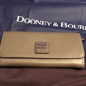 Dooney and Burke wallet in Elephant